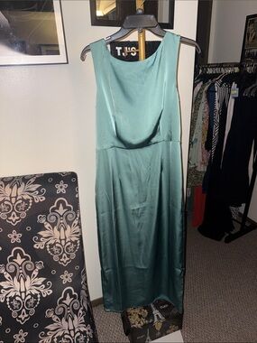 RIHOAS Teal Satin Sleeveless Maxi Dress